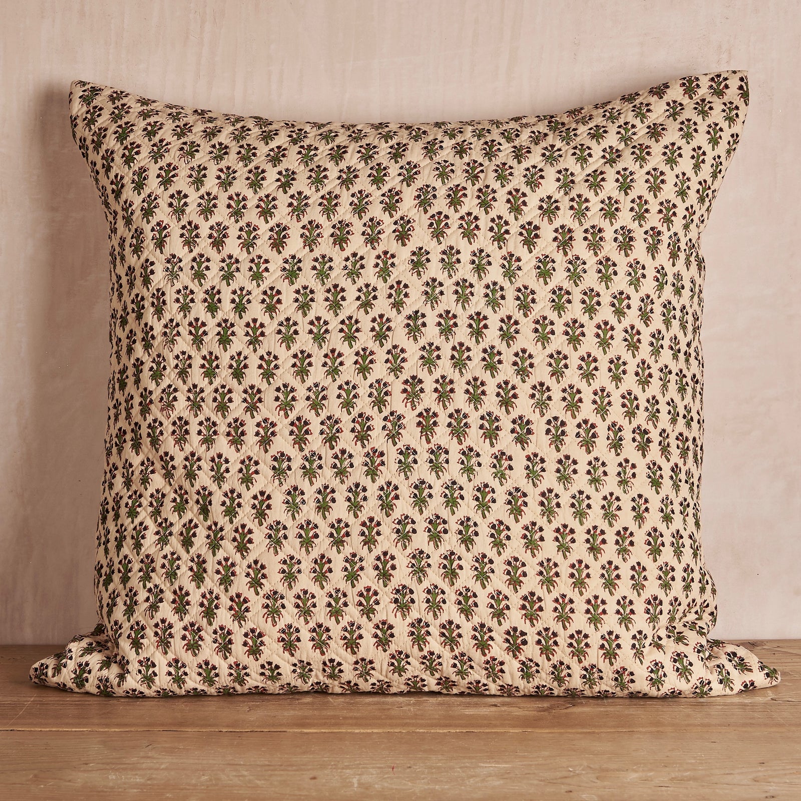 Five-Head Floral Quilted Cushion Cover