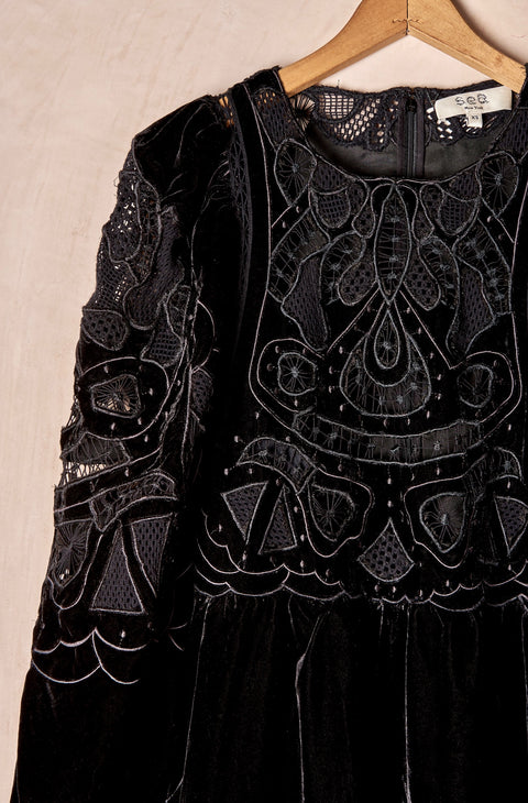 Eliana Embroidery Long Sleeve Dress
