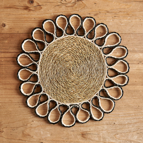 Black/White Looped Sisal Placemats