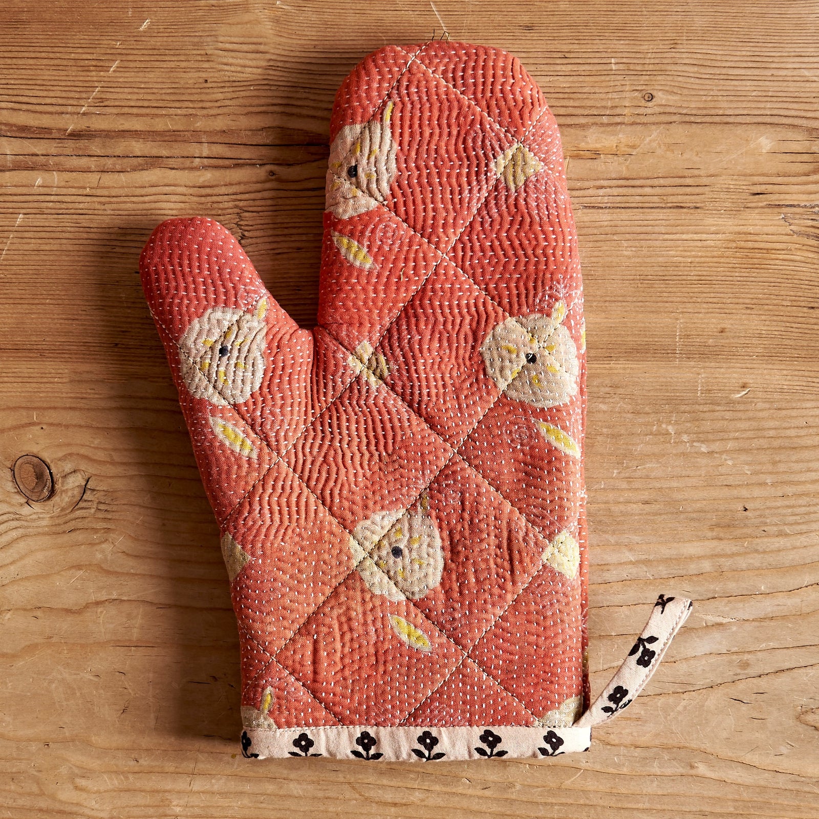 Kantha Quilt Oven Mitt Cutter Brooks