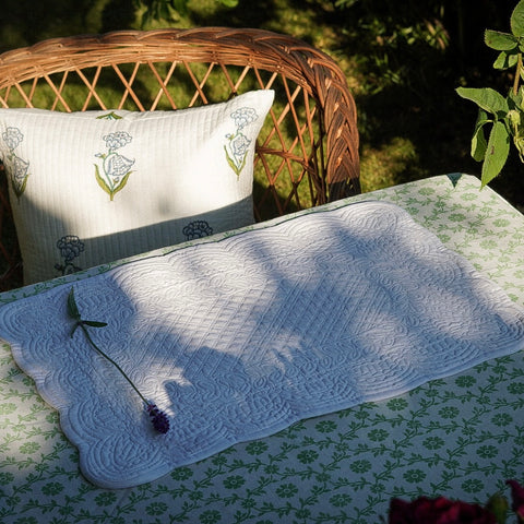 Scalloped Quilted Cotton Placemat