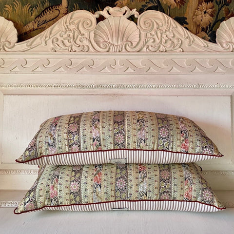 Aunais Cushion