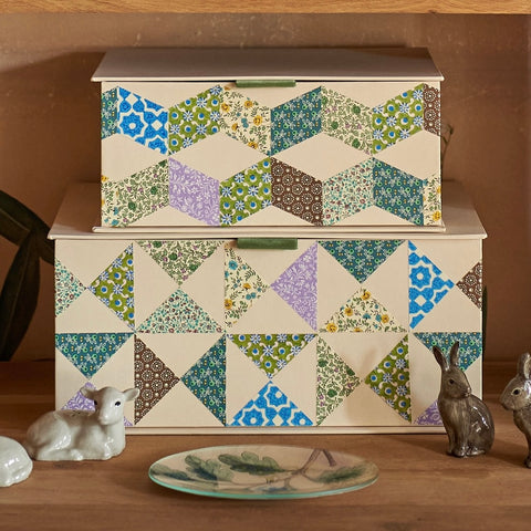 Spring Quilted Box with Hinged Lid